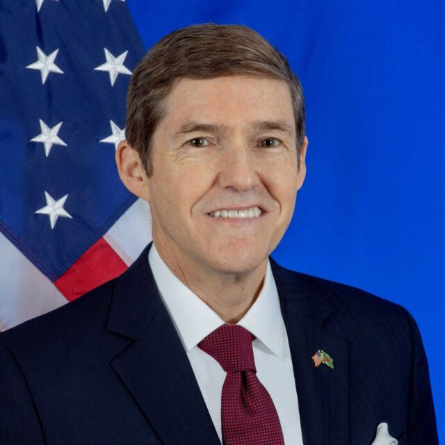 Earl-R.-Miller-U.S.-Ambassador-of-Bangladesh-theincap