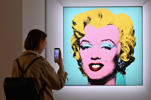 Warhol's Marilyn Portrait Sold For World Record $195m