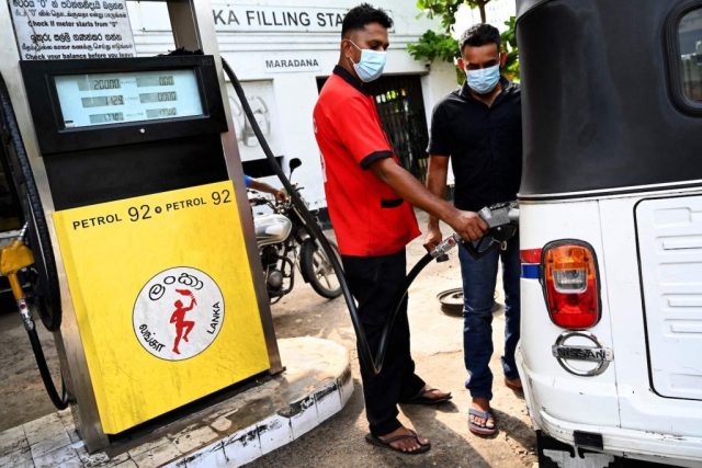 Sri Lankan Non-essential petrol sales halted