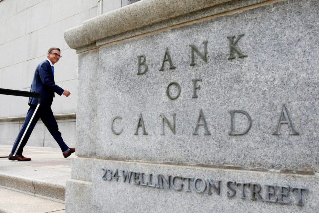 Bank of Canada Sees Chance of Hefty Rate Hike