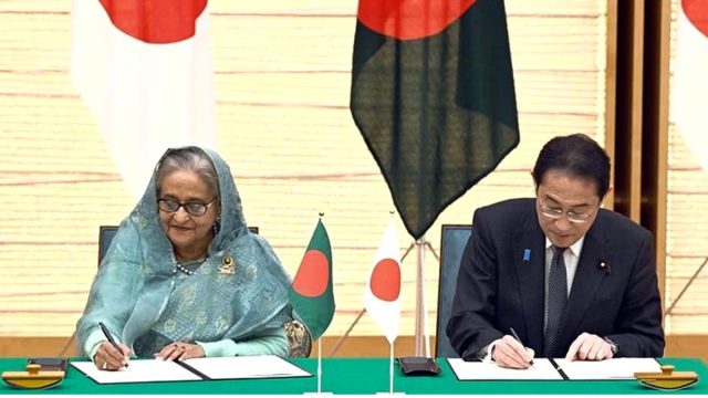 To improve chances for trade and investment between Bangladesh and Japan, the Federation of Bangladesh Chambers of Commerce and Industry (FBCCI) and the Japan Chamber of Commerce and Industry (JCCI) have made a crucial step. Today, a memorandum of understanding (MoU) was signed by the respective organizations at the prestigious Westin in Tokyo, Japan.